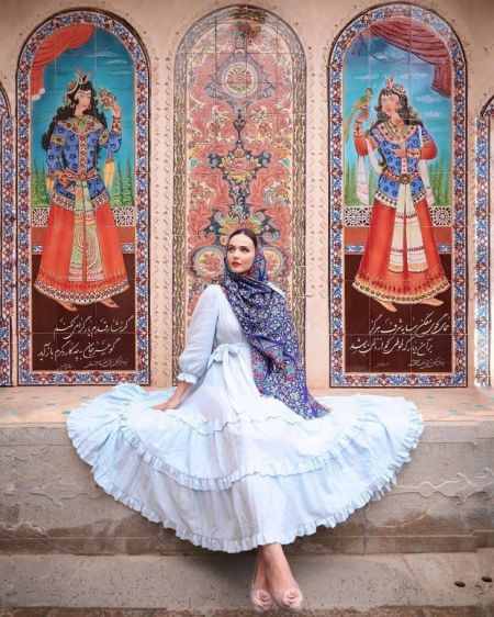 اخبار,اخبار فرهنگی وهنری,مدل زیباروی اروپایی در اماکن توریستی ایران