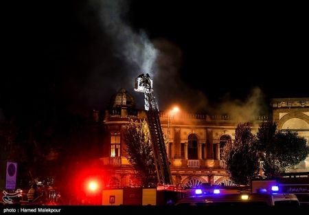 اخبار,عکس خبری,آتش‌سوزی در میدان حسن‌آباد تهران