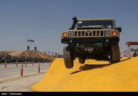 اخبار,عکس خبری,رونمایی از خودروهای تاکتیکی ارس دو و نفربر زرهی ضد مین و ضد کمین رعد