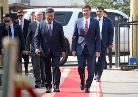 عکس خبری,وزیر دفاع آمریکا در مغولستان عکس خبری,وزیر دفاع آمریکا در مغولستان