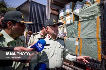 اخبار,اخبارحوادث,کشف کامیونهای میلیاردی کالای قاچاق در تهران اخبار,اخبارحوادث,کشف کامیونهای میلیاردی کالای قاچاق در تهران