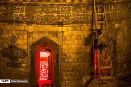 اخبار,عکس خبری,تعویض پرچم حرم امام حسین (ع) اخبار,عکس خبری,تعویض پرچم حرم امام حسین (ع)