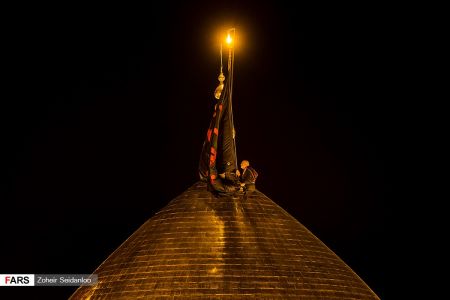 اخبار,عکس خبری,تعویض پرچم حرم امام حسین (ع) اخبار,عکس خبری,تعویض پرچم حرم امام حسین (ع)