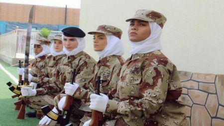 اخبار,اخبار بین الملل,رژه نظامی زنان در عربستان اخبار,اخبار بین الملل,رژه نظامی زنان در عربستان