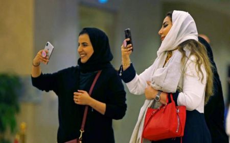 اخبار,اخبار بین الملل,لغو حجاب اجباری در عربستان اخبار,اخبار بین الملل,لغو حجاب اجباری در عربستان