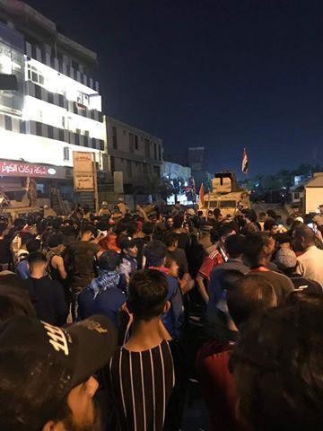 اخبار,اخبار سیاست خارجی,حمله معترضان عراقی به کنسولگری ایران در کربلا