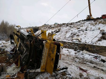 اخبار,اخبارحوادث, 10 کشته در واژگونی اتوبوس در اتوبان زنجان - تبریز اخبار,اخبارحوادث, 10 کشته در واژگونی اتوبوس در اتوبان زنجان - تبریز