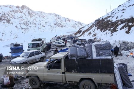 اخبار,عکس خبری, بارانداز کولبران کوه تته