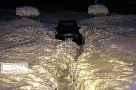اخبار,عکس خبری,ترافیک سنگین در جادههای برفی گیلان اخبار,عکس خبری,ترافیک سنگین در جادههای برفی گیلان