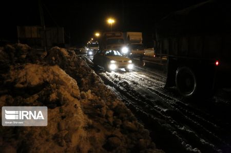 اخبار,عکس خبری,ترافیک سنگین در جادههای برفی گیلان اخبار,عکس خبری,ترافیک سنگین در جادههای برفی گیلان