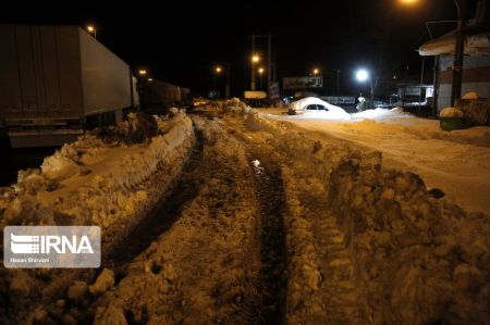 اخبار,عکس خبری,ترافیک سنگین در جادههای برفی گیلان اخبار,عکس خبری,ترافیک سنگین در جادههای برفی گیلان