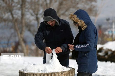 اخبار,عکس خبری,جشنواره آدم برفی و تیوب سواری در همدان