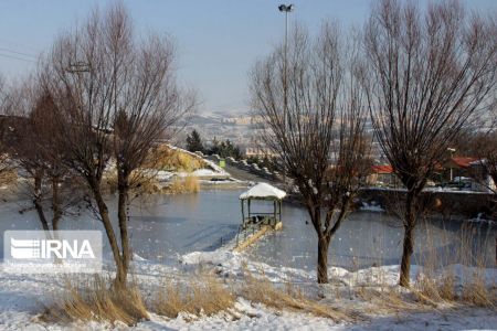 اخبار,انعکاس,یخ زدگی دریاچه مصنوعی تپه گردشگری چغا بروجرد