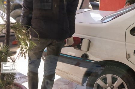 اخبار,عکس خبری,سوختگیری با رعایت نکات بهداشتی اخبار,عکس خبری,سوختگیری با رعایت نکات بهداشتی