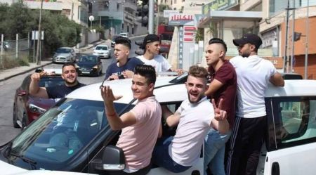 اخبار,اخبار گوناگون,جشن خیابانی دانش آموزان فارغ التحصیل فلسطینی اخبار,اخبار گوناگون,جشن خیابانی دانش آموزان فارغ التحصیل فلسطینی