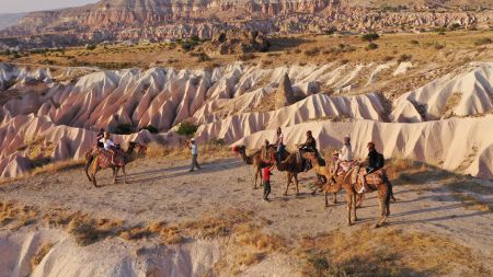 اخبار,اخبار گوناگون,سافاری با شتر و بالن سواری در شهر افسانهای کاپادوکیا اخبار,اخبار گوناگون,سافاری با شتر و بالن سواری در شهر افسانهای کاپادوکیا