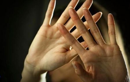 اخبار,اخبار حوادث,تعرض به دختر دانشآموز در بوتیک اخبار,اخبار حوادث,تعرض به دختر دانشآموز در بوتیک