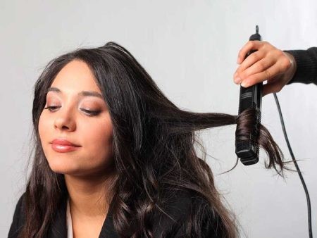 چگونه با اتو مو موهایمان را فر کنیم اتو مو,فر کردن مو با اتو,چگونه موهای زیبا داشته باشیم