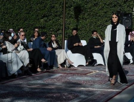 اخبارگوناگون,خبرهای گوناگون ,نمایش مد لباس زنان عربستان اخبارگوناگون,خبرهای گوناگون ,نمایش مد لباس زنان عربستان