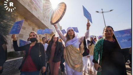 تظاهرات زنان ایزدی،اخباربین الملل ،خبرهای بین الملل تظاهرات زنان ایزدی,اخباربین الملل ,خبرهای بین الملل