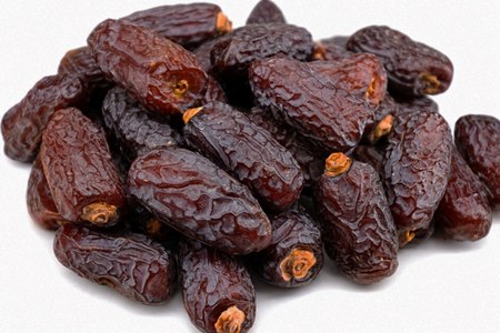 خرمای پیارم سوپر لوکس دستچین شده هرمزگان خرمای پیارم سوپر لوکس دستچین شده هرمزگان