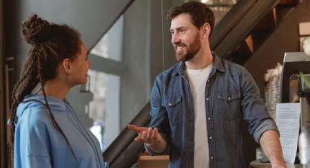 پذیرش دیدگاه شریک زندگی