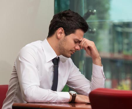 آلکسی تایمیا,آلکسی تایمیا چیست,شخص مبتلا به الکسی تیمیا