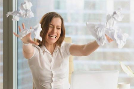 آلکسی تایمیا,آلکسی تایمیا چیست,شخص مبتلا به الکسی تیمیا
