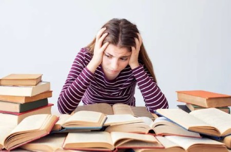 چگونه سر امتحان استرس نداشته باشیم