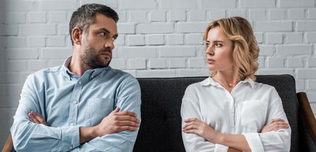 دعوا با شوهر,اشتباهات زنانه در دعوا با شوهر,رفتارهای اشتباه زن در دعوای زناشویی