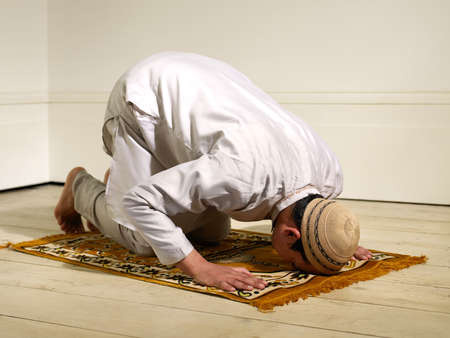 خواص نماز نفل, فواید خواندن نماز نفل, روش خواندن نماز نفل