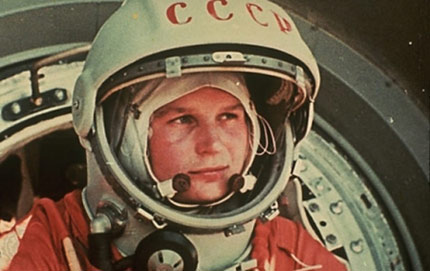 بیوگرافی یوری گاگارین, زندگینامه یوری گاگارین, یوری گاگارین نخستین فضانورد جهان