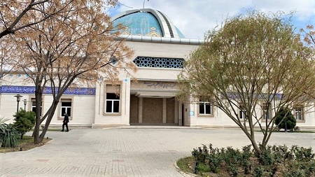 استخر دانشگاه فردوسی مشهد, عکس های دانشگاه فردوسی مشهد, رشته های ارشد دانشگاه فردوسی مشهد