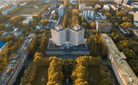 دانشگاه تونگجی, دانشگاه تونگ جی شانگهای