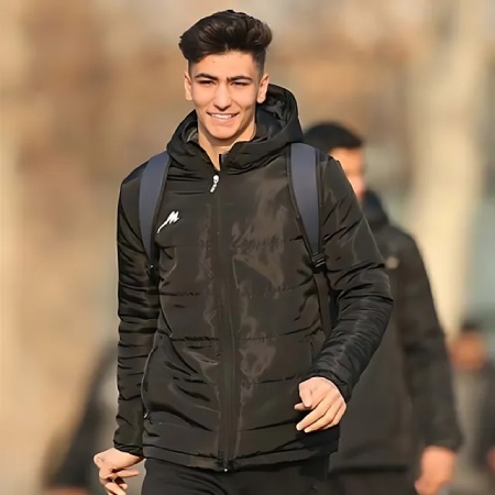 امیر محمد رزاقی نیا آشنایی با زندگینامه امیر محمد رزاقی نیا