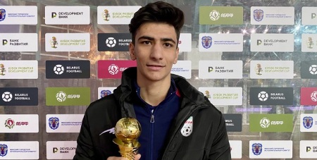 زندگینامه امیر محمد رزاقی نیا دوران باشگاهی امیر محمد رزاقی نیا