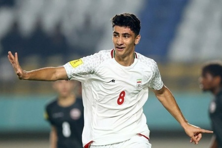 سبک بازی امیر محمد رزاقی نیا تیم های باشگاهی امیر محمد رزاقی نیا