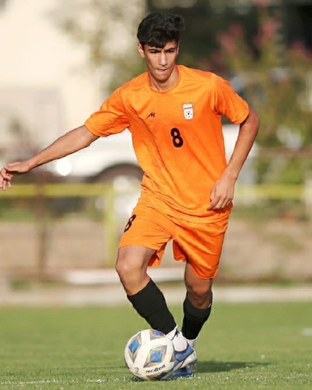 تصاویر امیر محمد رزاقی نیا آمار باشگاهی امیر محمد رزاقی نیا