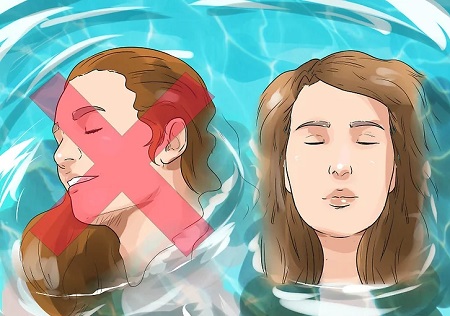 آموزش خوابیدن روی آب, نحوه خوابیدن روی آب, نحوه صحیح قرار گرفتن بدن بر روی آب