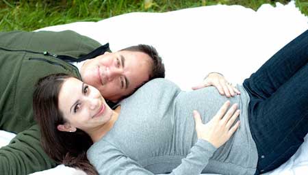 رابطه در بارداری, آيا در دوران بارداري ميتوان نزديكي كرد, نزديكي كردن در دوران بارداري