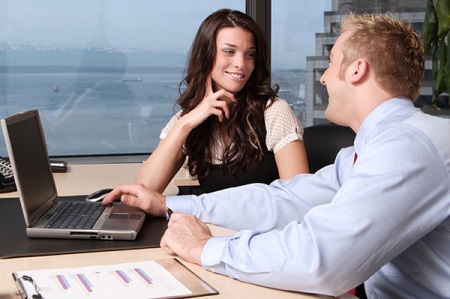 خیانت زن شوهردار, خیانت کردن, خیانت عاطفی