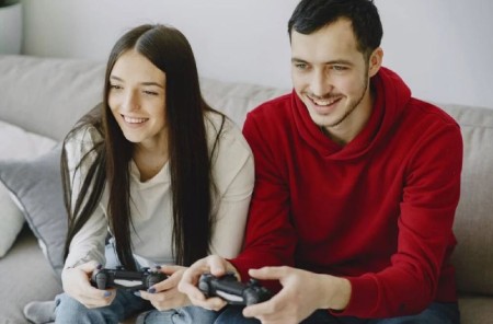 چرا نباید دوست پسر داشته باشیم