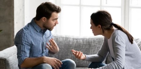 راهکارهایی برای برخورد صحیح با رفتارهای اشتباه همسر