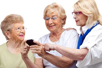 سالمندان,آموزش تکنولوژی به سالمندان