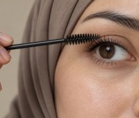 چگونه مژههای بلندتر و پرپشتتری داشته باشیم؟ از مراقبت روزانه تا انتخاب محصولات تقویتی چگونه مژههای بلندتر و پرپشتتری داشته باشیم؟ از مراقبت روزانه تا انتخاب محصولات تقویتی