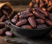 راز محبوبیت جهانی خرمای پیارم؛ شکلات طبیعی ایران چیست؟ خرمای پیارم اصل حاجیآباد؛ رقم سوپر لوکس شکلاتی و صادراتی